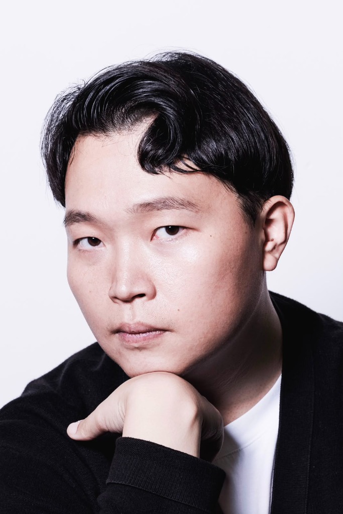 Hun Jeong Bass